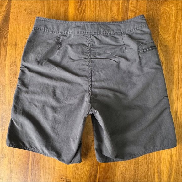 PATAGONIA Wavefarer Board Shorts Mens 31 Gray Swim Trunks Unlined Boardshorts - Picture 2 of 7